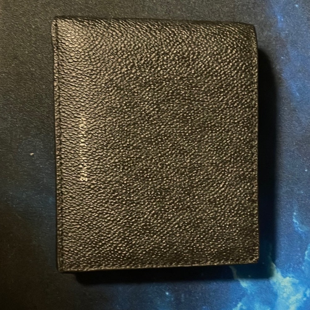 Michael Kors: Black Harrison Crossgrain Slim Billfold Leather Wallet - Picture 3 of 5